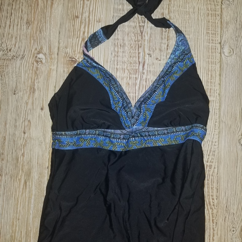 Athleta Swim tank top 32 B/C